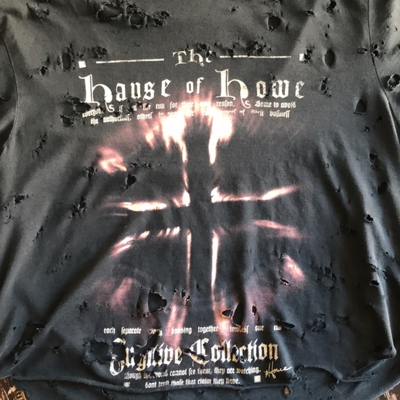 Distressed Tee Sz M - Picture 2 of 7